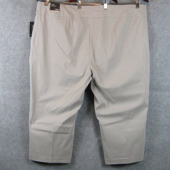 Alfani Tummy Control Pull On Capri Pants Summer Straw Size 26W NWT - Picture 4 of 6